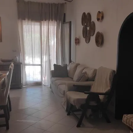 Nyaraló Piera *